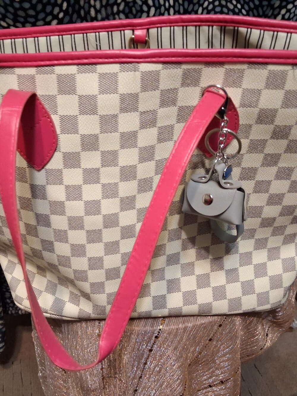 Large tote bag